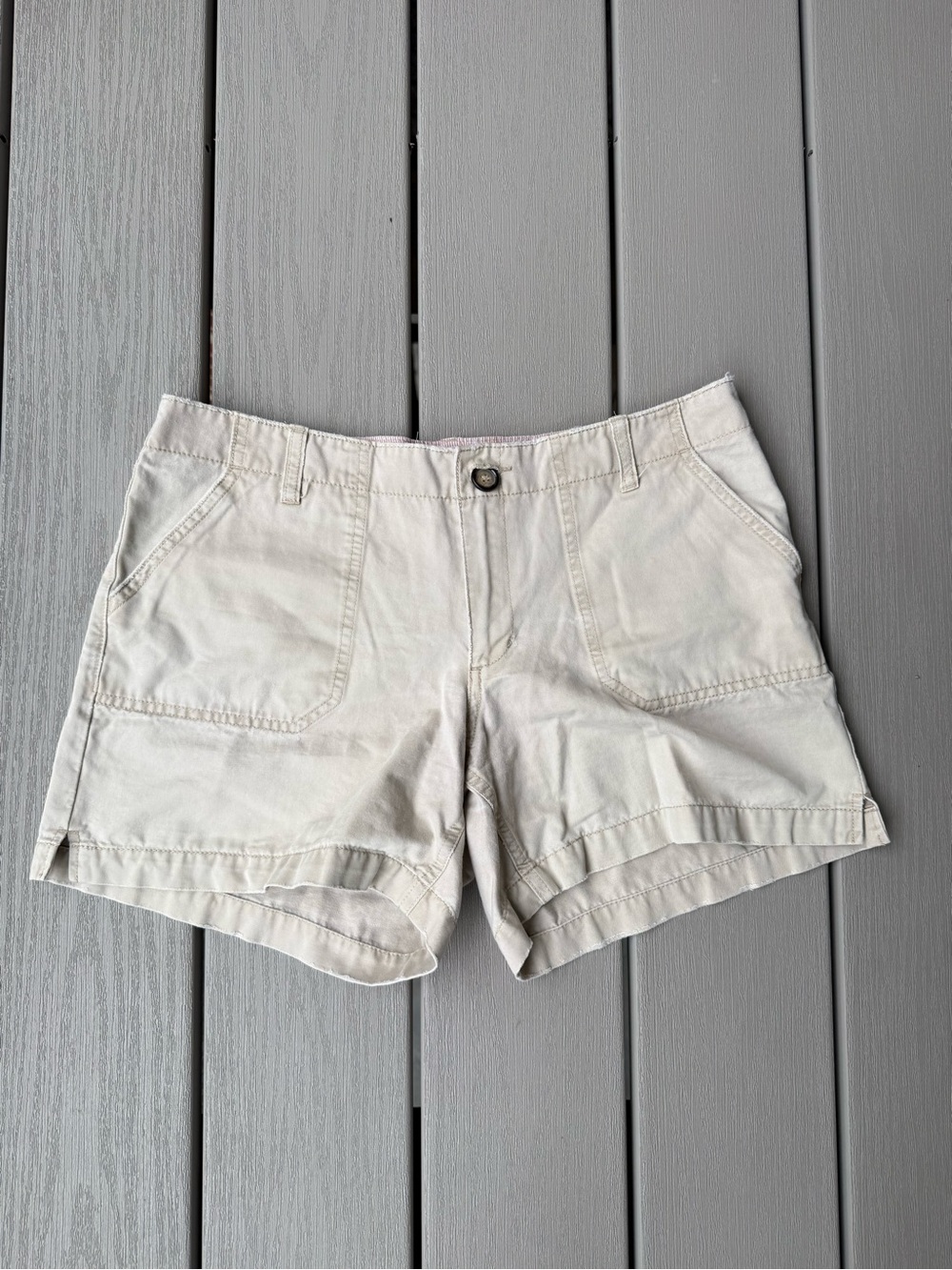 Old Navy Khaki Utility Shorts Size 8 Cotton Patch Pocket Casual